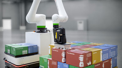The CRX‑30iA mobile manipulator demonstrating palletizing with a fully integrated robotic autonomous mobile robot (AMR) system engineered for warehouse, fulfillment and distribution environments.