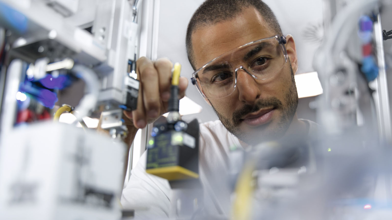 Festo Didactic assesses workforce skill levels and develops training programs tailored to each facility’s automation environment.