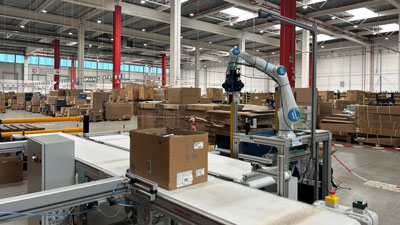 Comau and Partners Deploy AI-Driven Cobot Logistics
